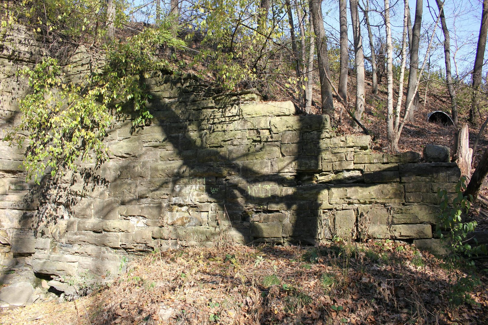 Southeast wing wall